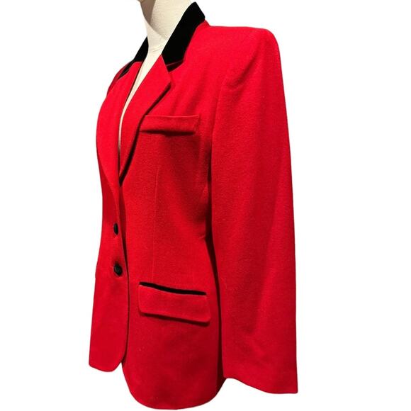 Vintage 90’s David N Red Wool Fitted Blazer with Black Velvet trim size medium - Picture 4 of 10